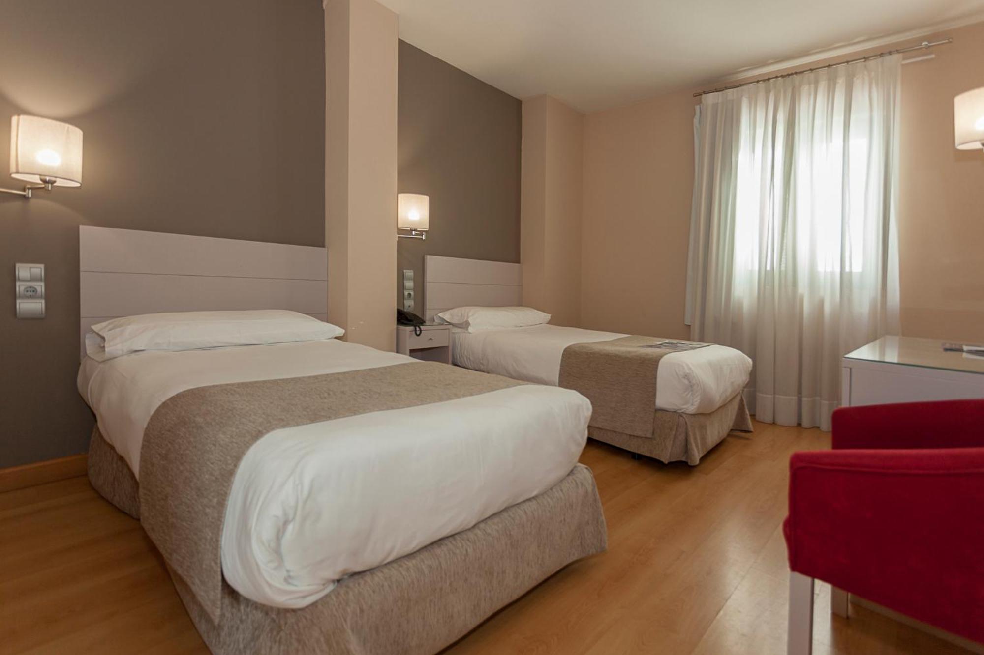 Triple Room,721515133:JPEG